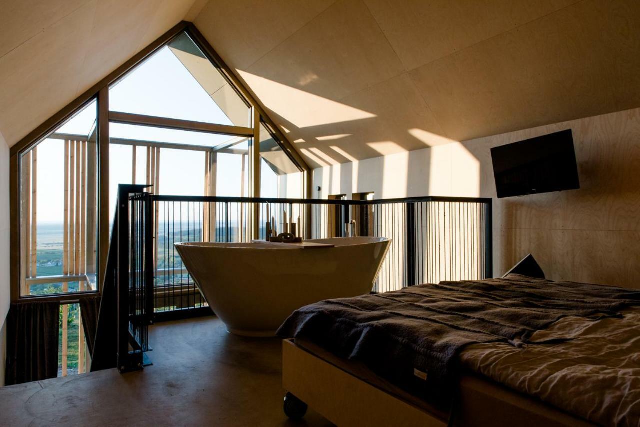 Вилла Weinlofts Weinloft II Eisenberg an der Pinka Экстерьер фото